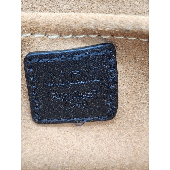 ❤️SOLD❤️MCM ROCKSTAR VANITY 331MCMXAiJ - Picture 13 of 13